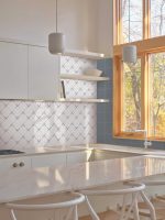 Ceramic tiles